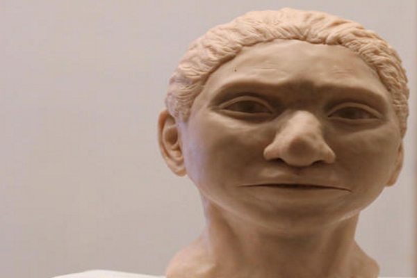 DENISOVAN 01 13yr-old GIRL