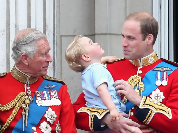 Princes CHARLES, William and George 01
